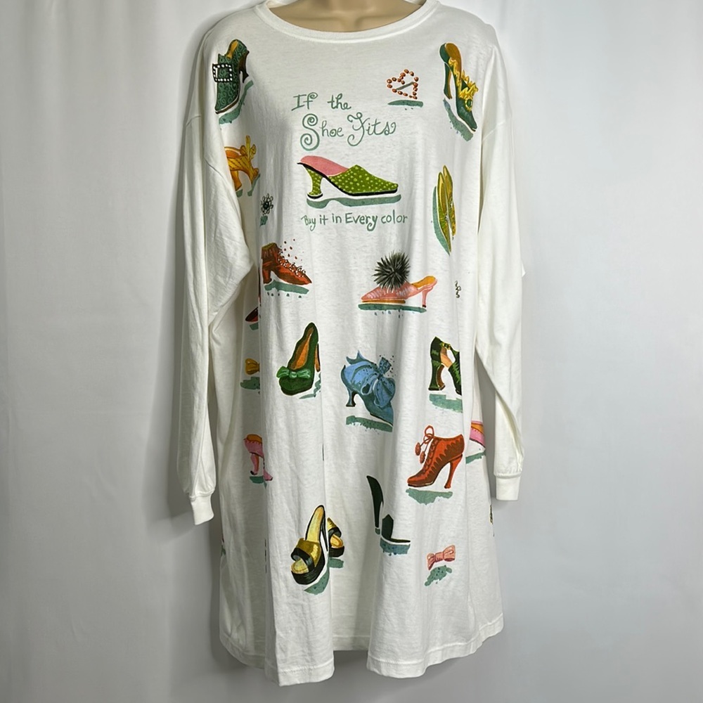 Vintage 1998 long sleeve sleep shirt Rel-e-vant 100% cotton if the shoe fits